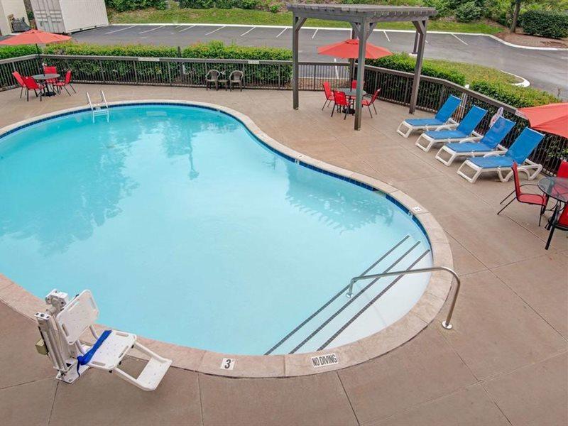Baymont By Wyndham Nashville Airport Esterno foto