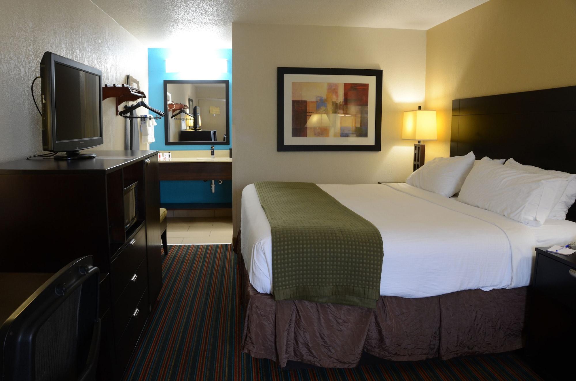 Baymont By Wyndham Nashville Airport Esterno foto