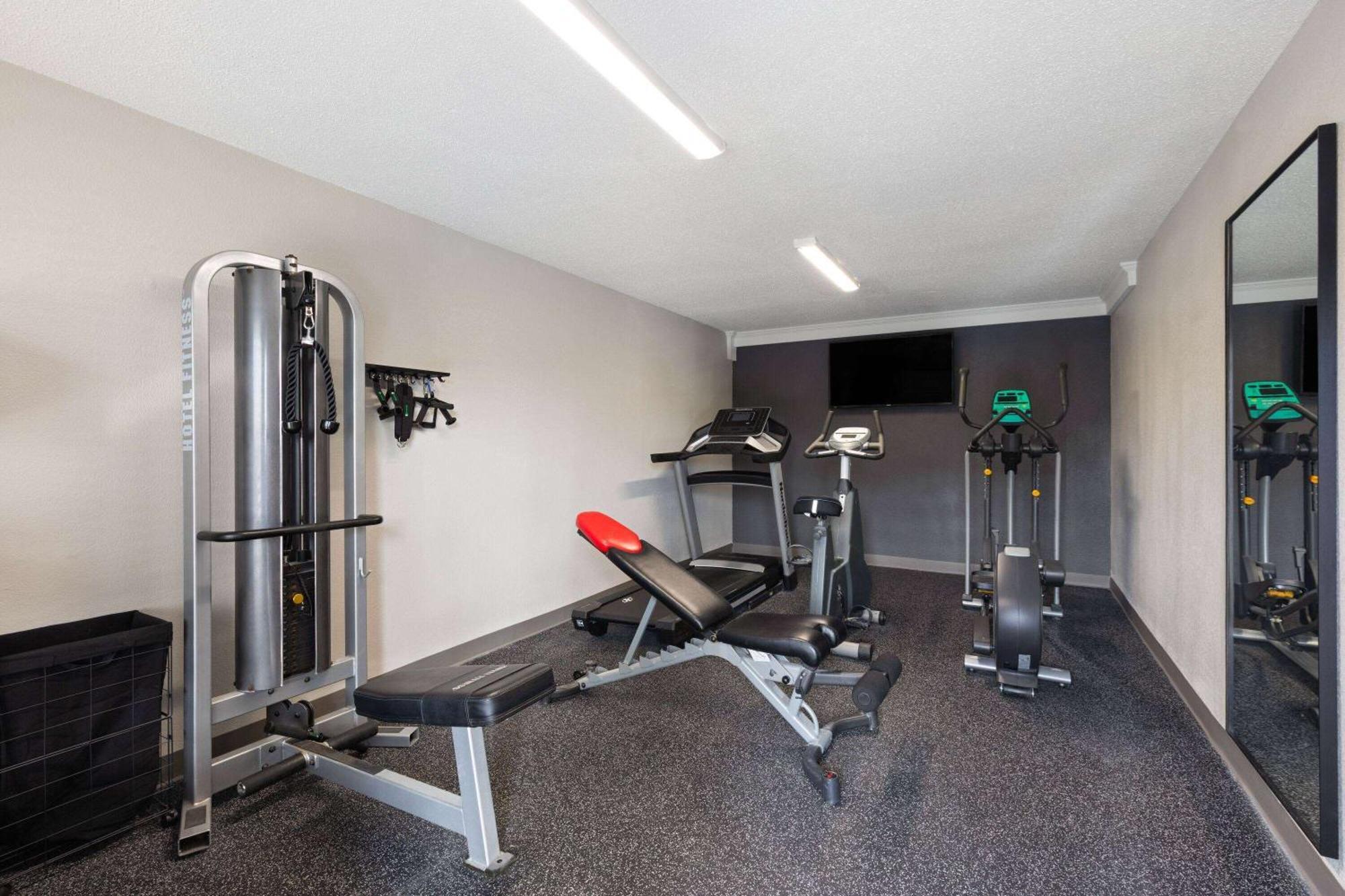 Baymont By Wyndham Nashville Airport Esterno foto