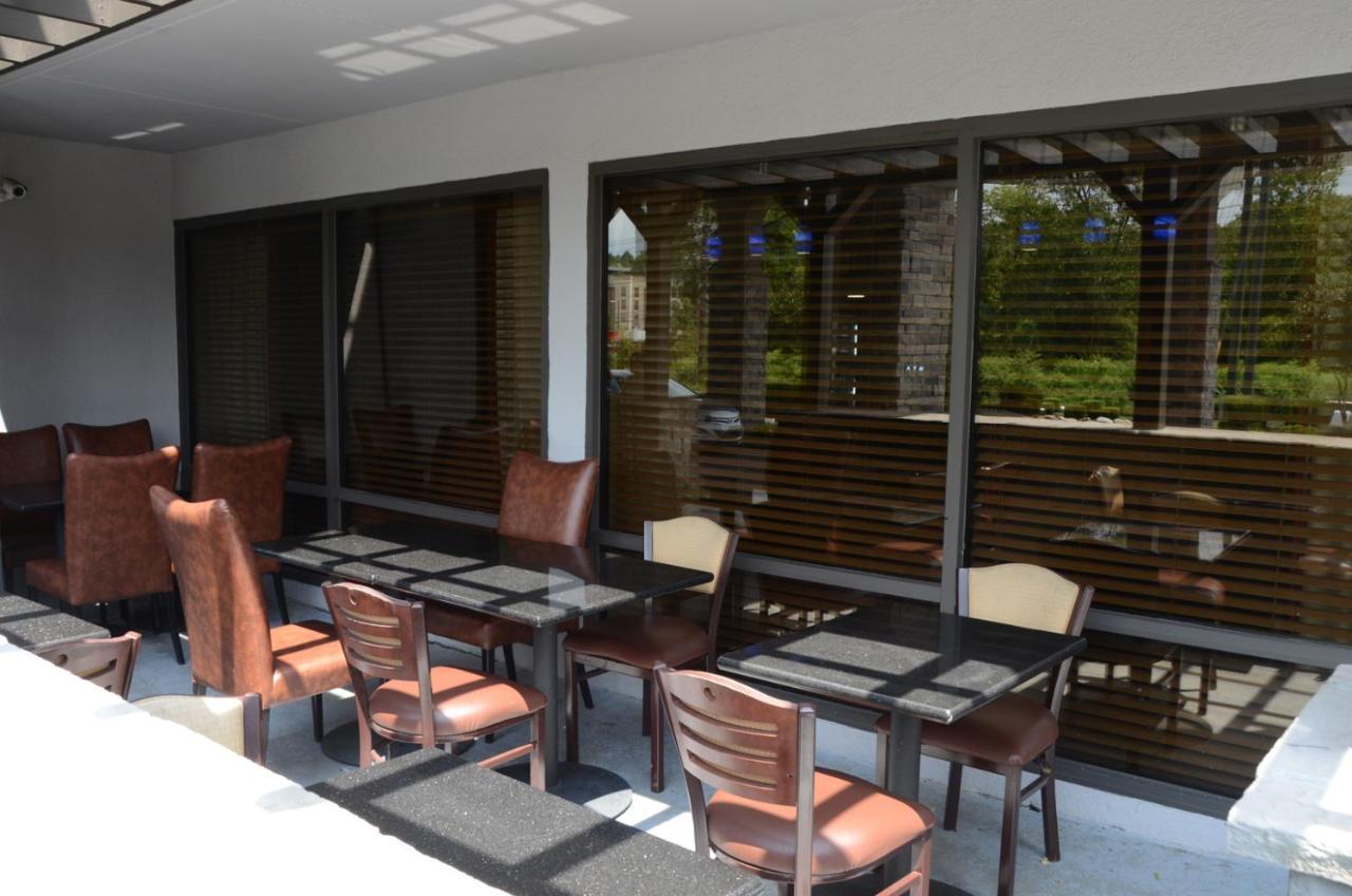 Baymont By Wyndham Nashville Airport Esterno foto
